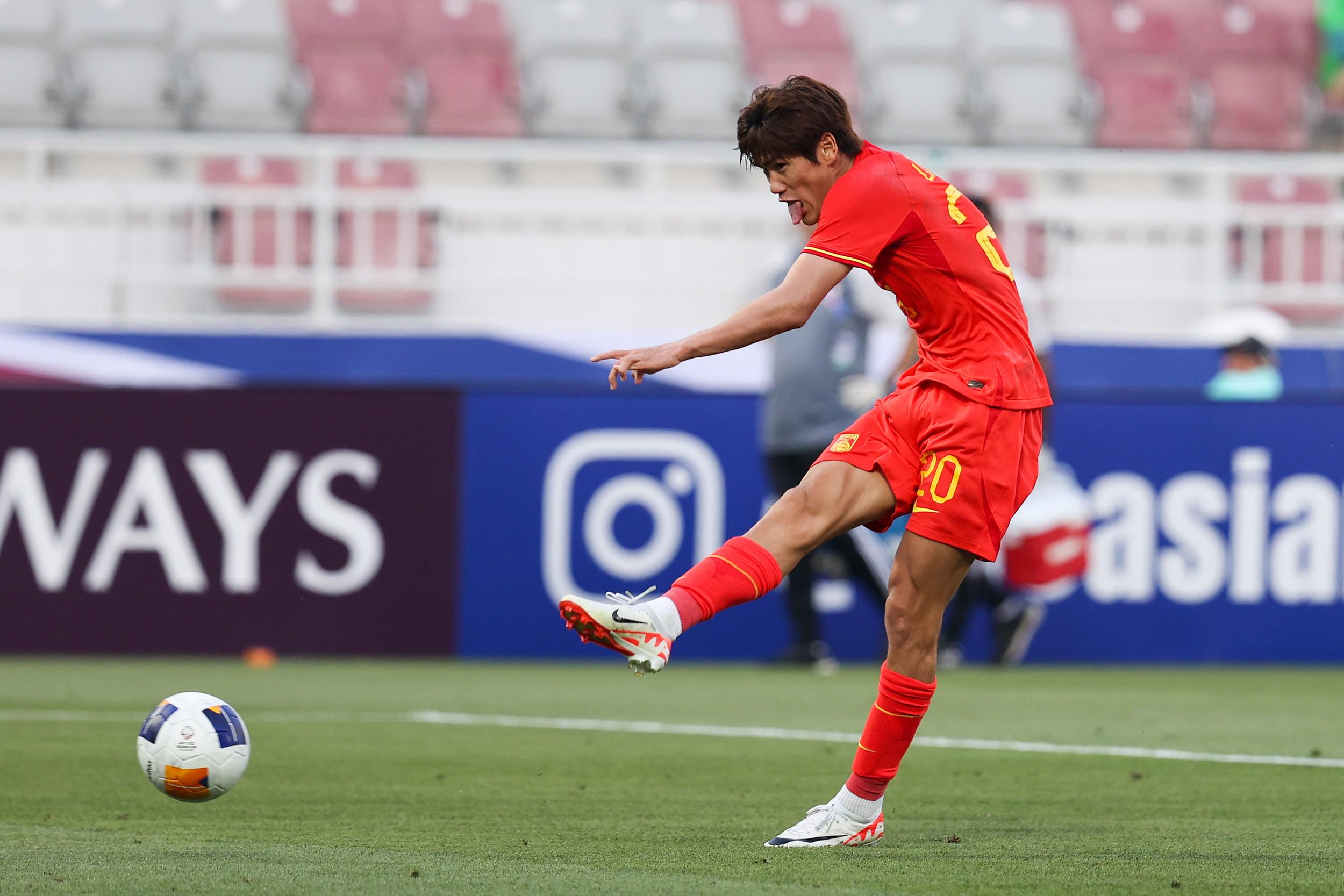 英超球员最低工资标准及劳动合同说明