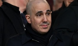 开元棋牌登录入口-英超各大球队球衣的设计演变与品牌特色